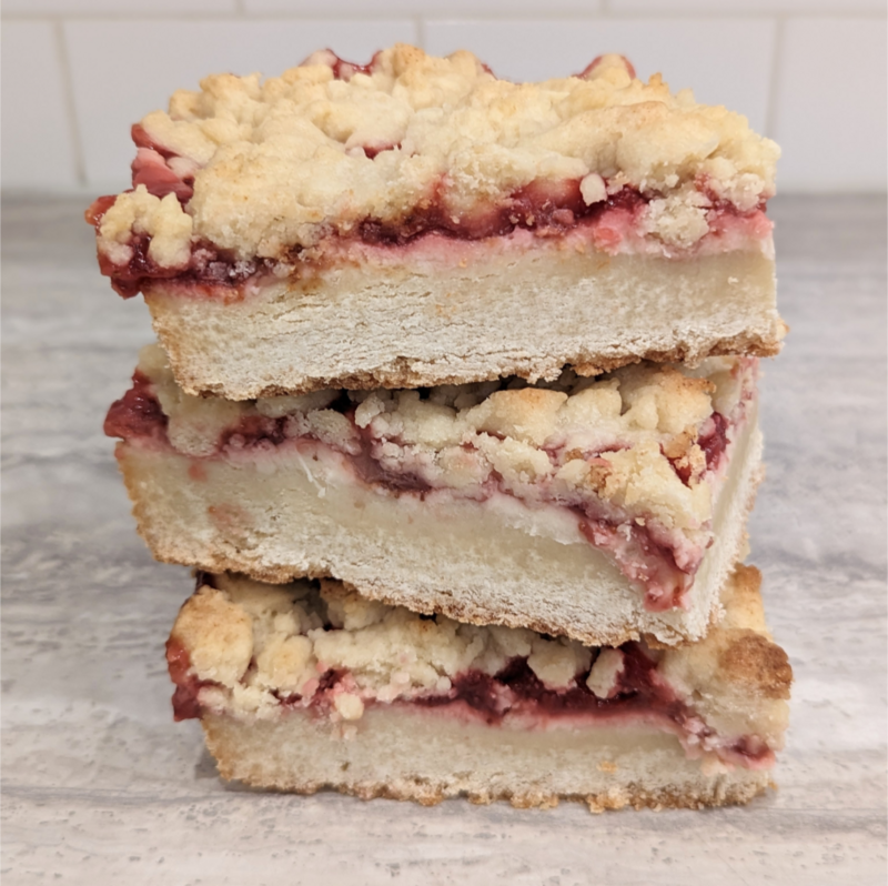 Strawberry & Cream
Square